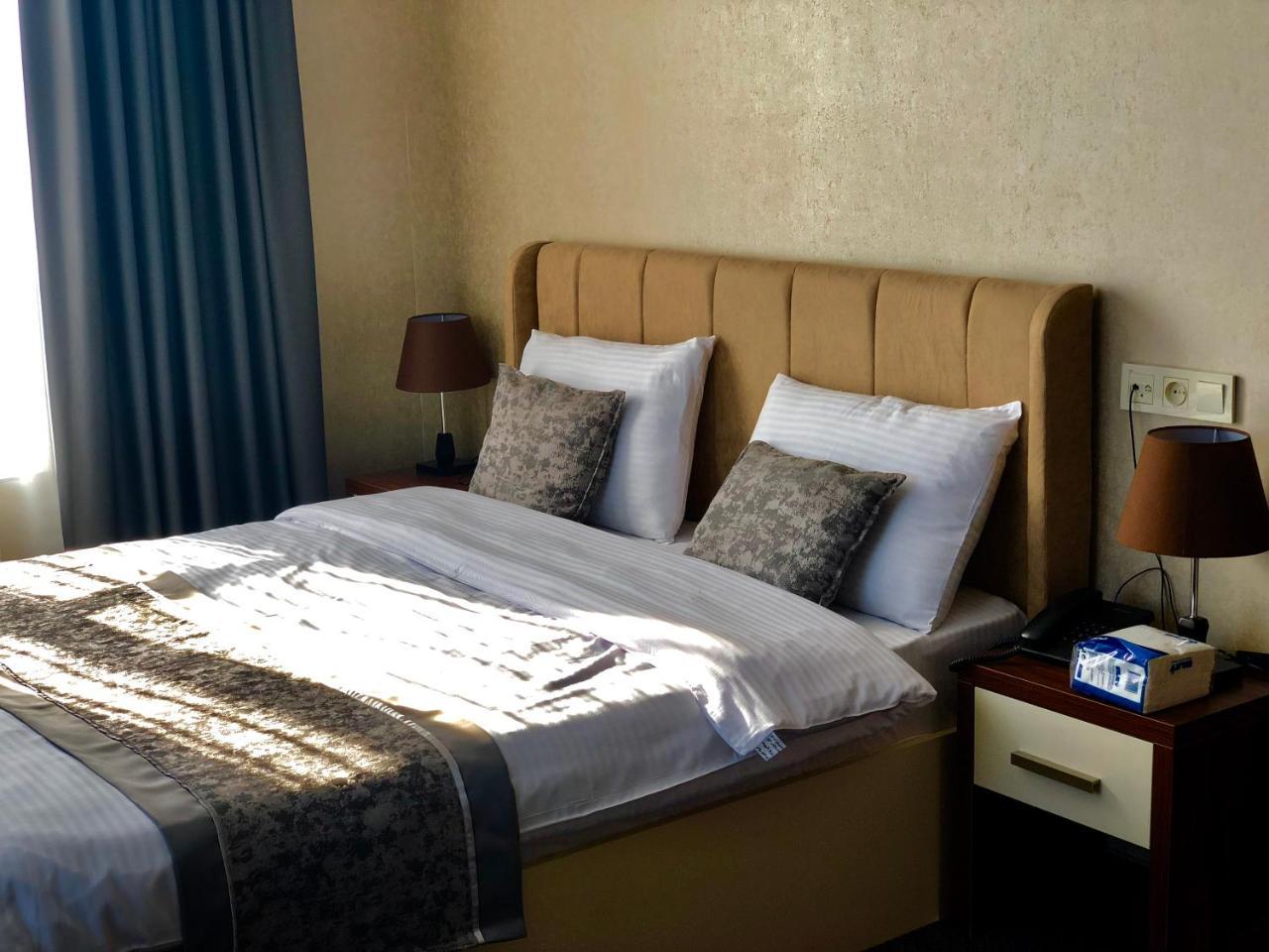 Tbili Hotel تبليسي المظهر الخارجي الصورة