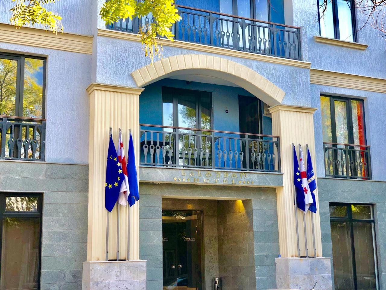 Tbili Hotel تبليسي المظهر الخارجي الصورة