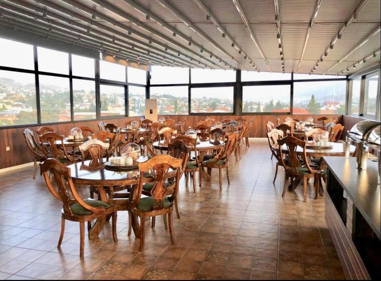 Tbili Hotel تبليسي المظهر الخارجي الصورة